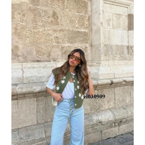 Zara embroidered quilted vest 7200/131 - Picture 15 of 16